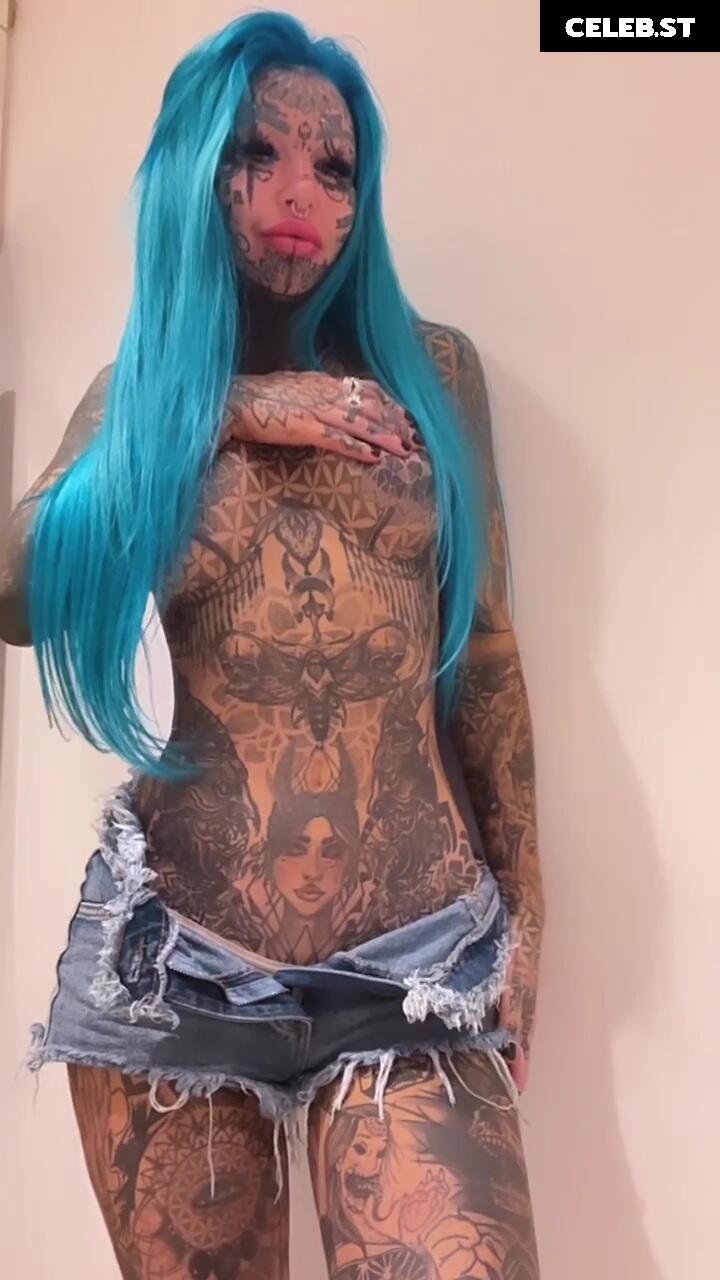 Amber Luke Image 2788482