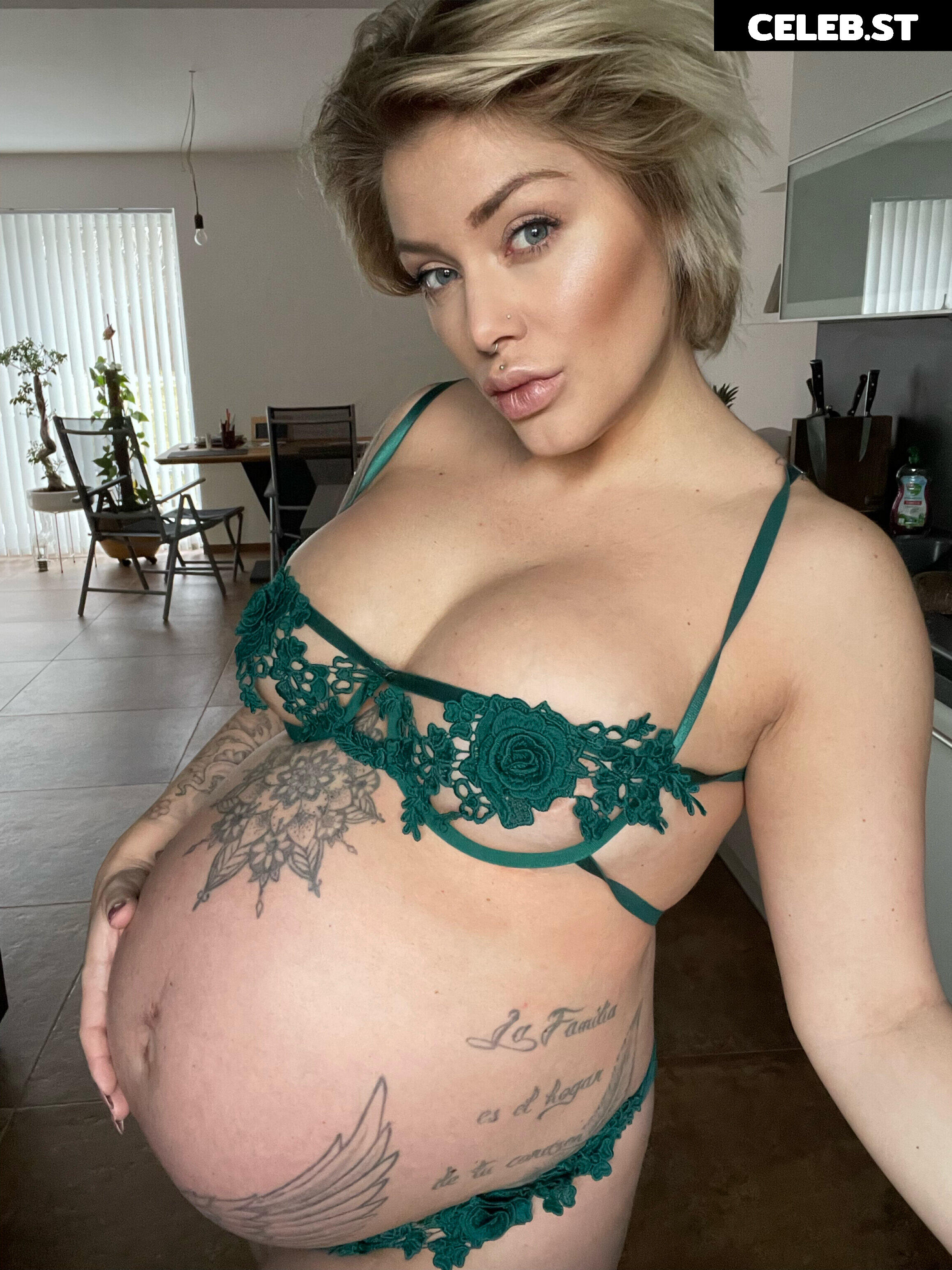 dennyinked_ Image 2773887