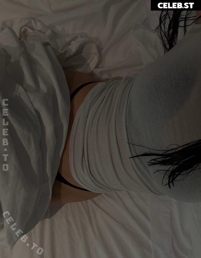 Faye.sxh Image 27653987