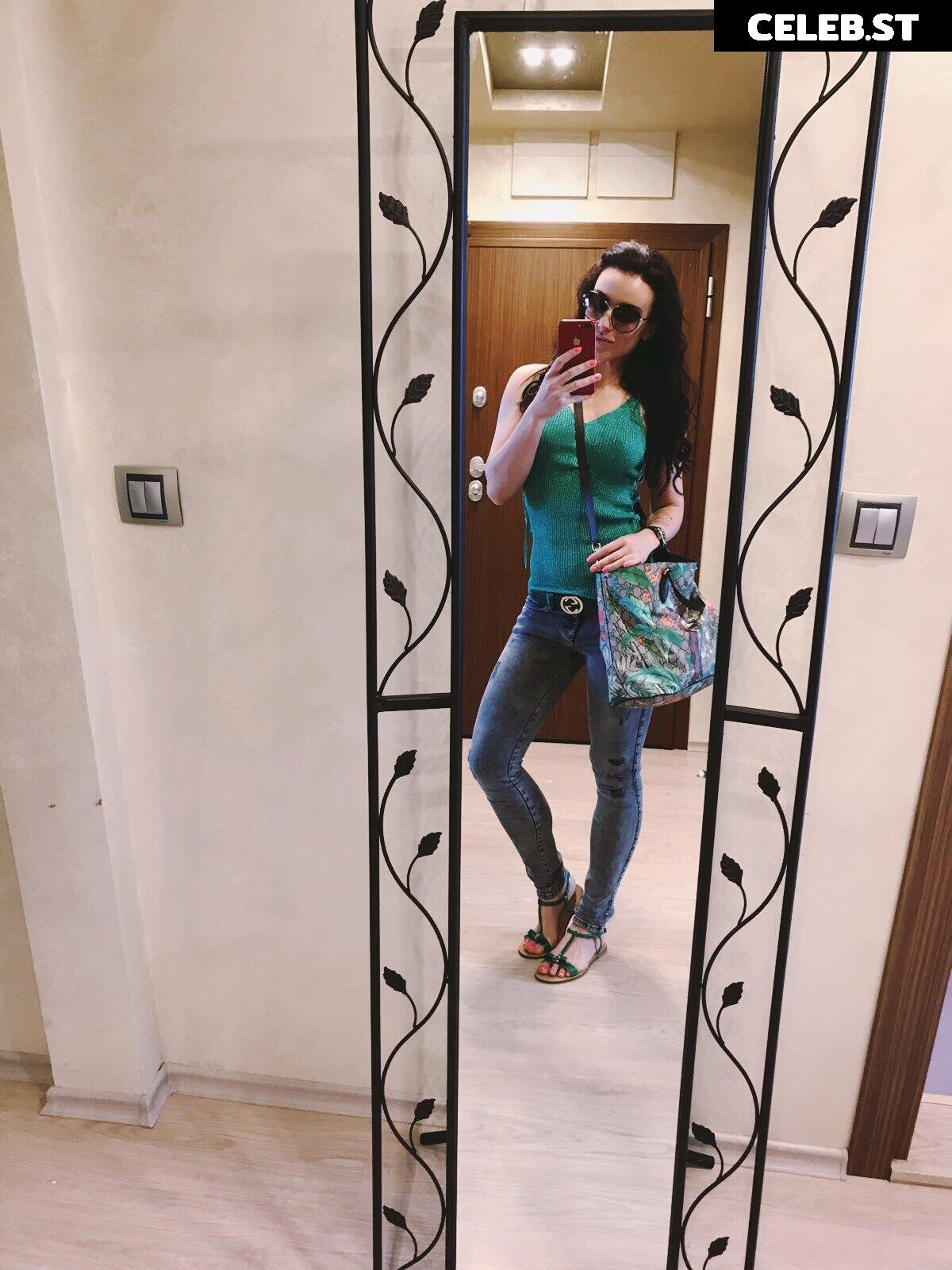 AdySweet Image 2761125