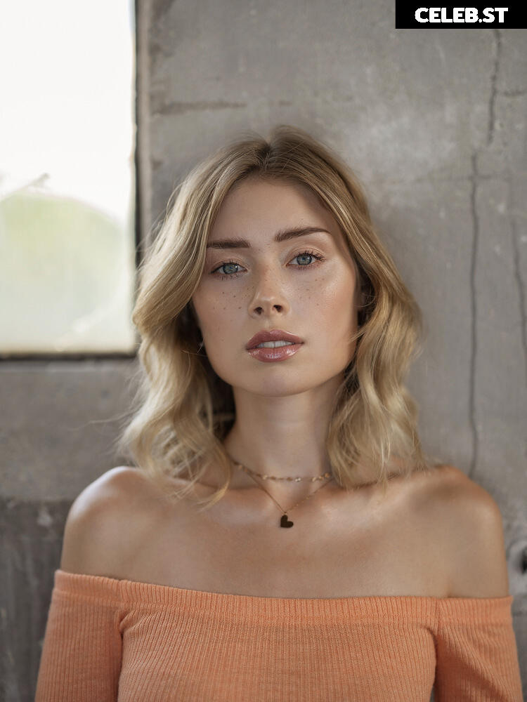 Marie Denise Schwarz Image 2760837