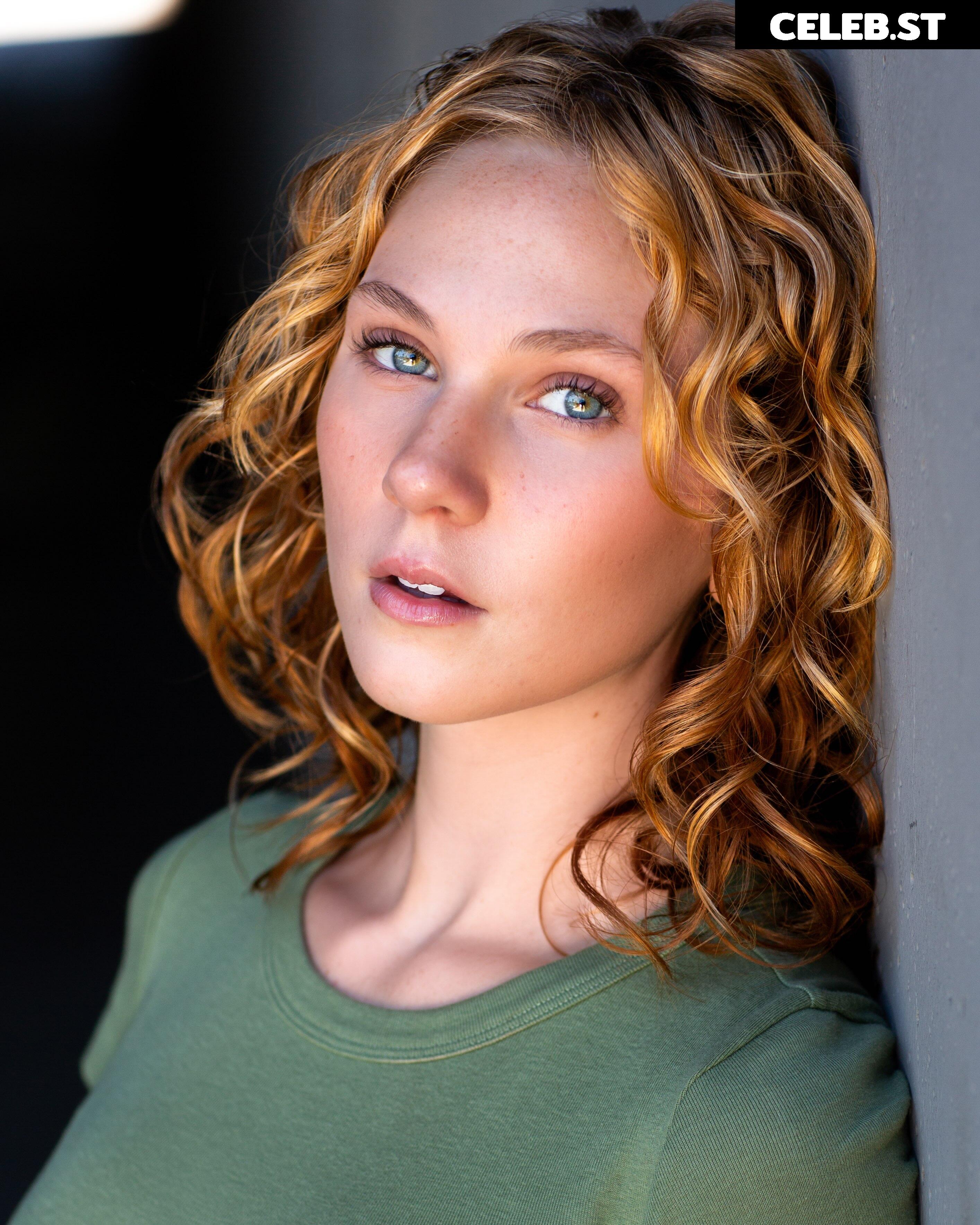 Lily Brooks O’Briant Image 27556840