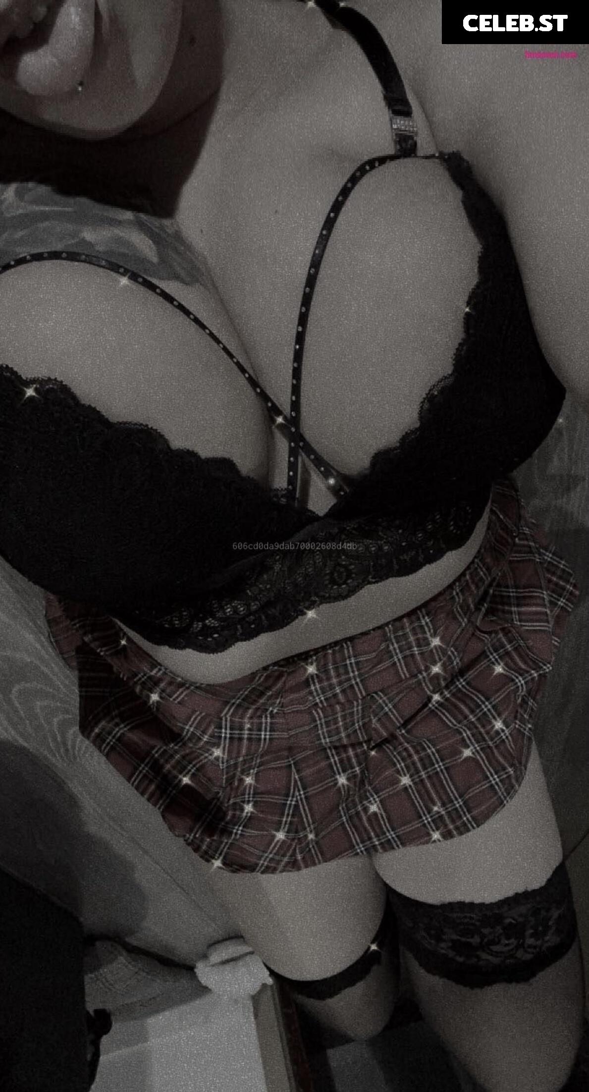 Van.Sen Image 2756791