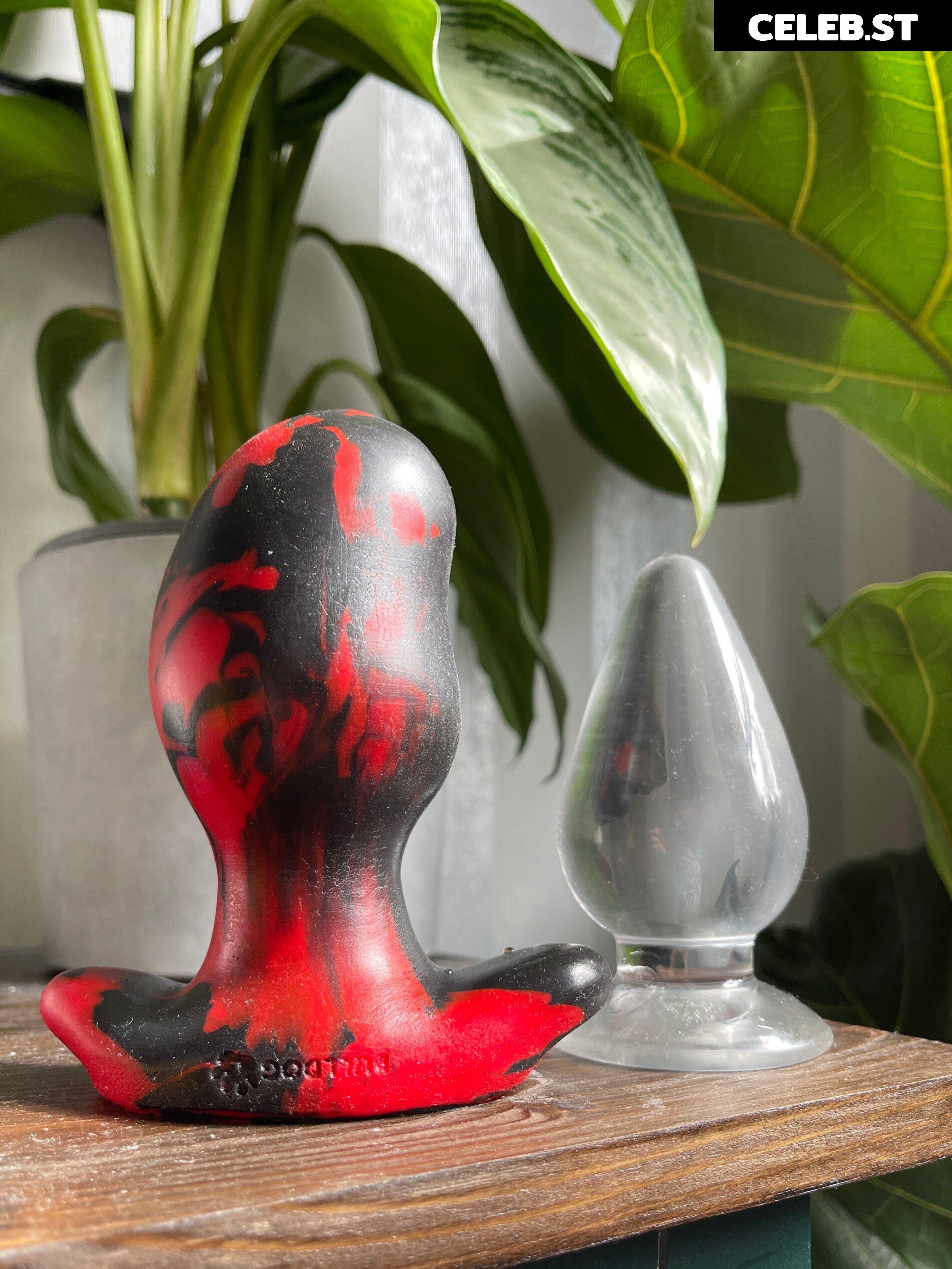 ThorriAndJax Image 2757880