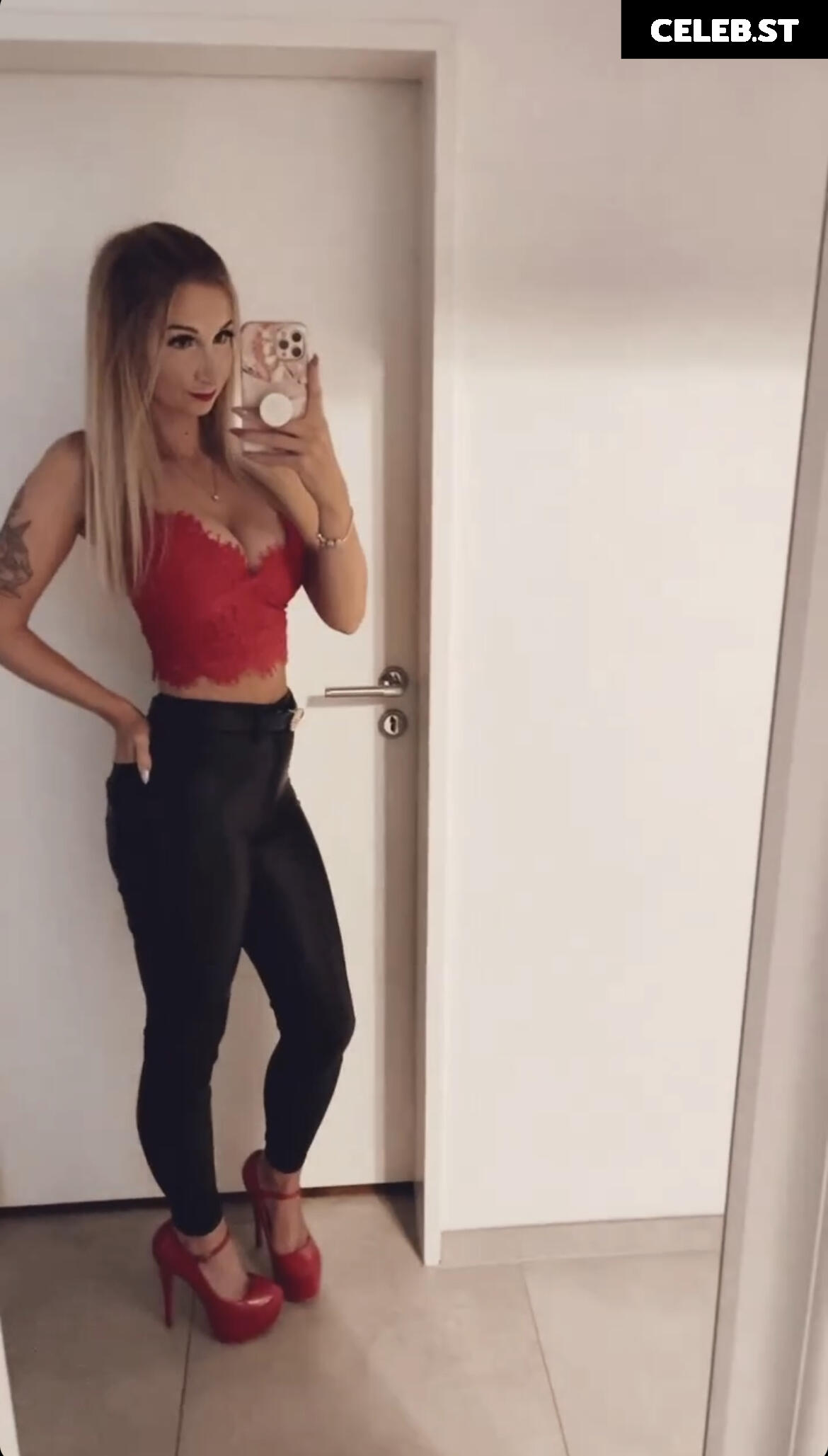 Blondiiegiirl Image 2754000