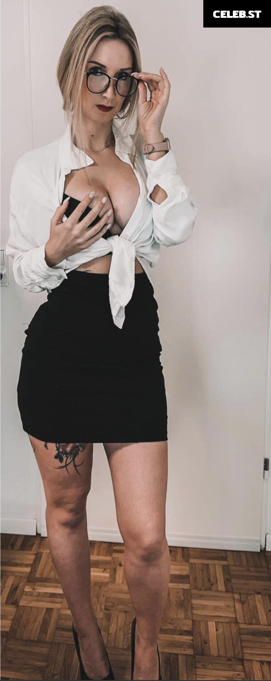 Blondiiegiirl Image 2753749