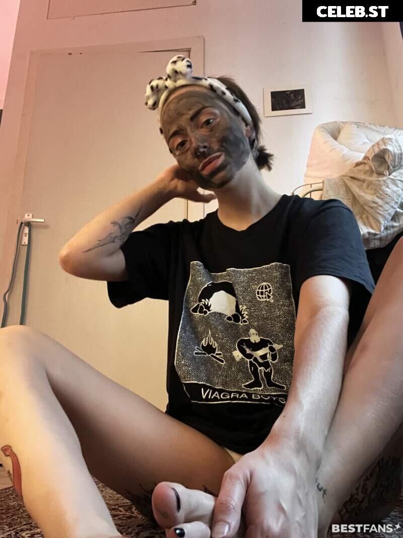 Ivy Piper Image 2759146