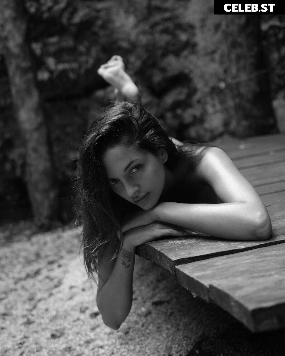 Nadina Vallina Image 2746114
