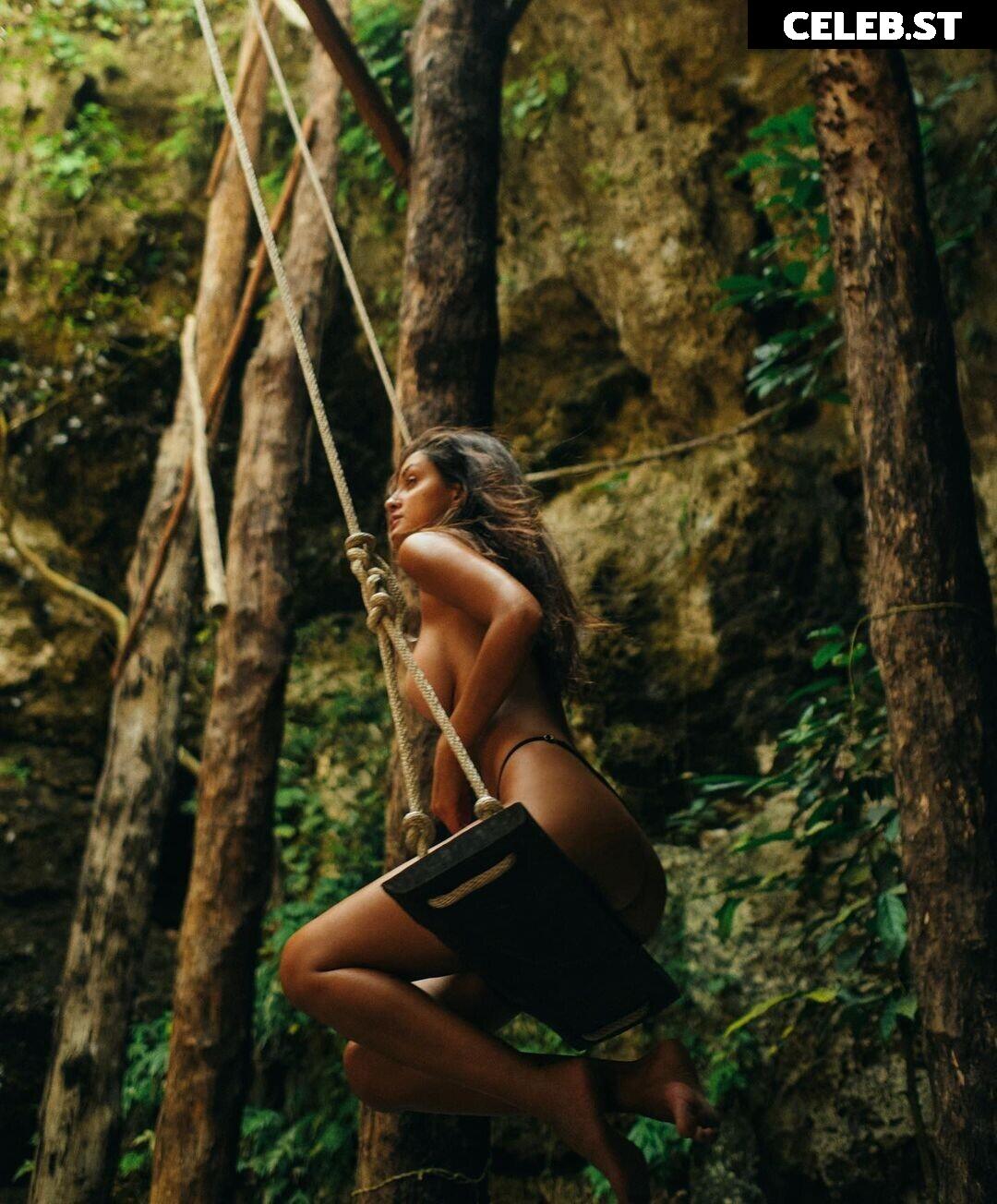 Nadina Vallina Image 2746123