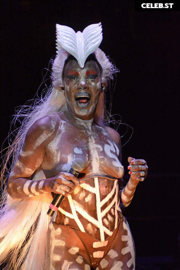 Grace Jones Image 2746962