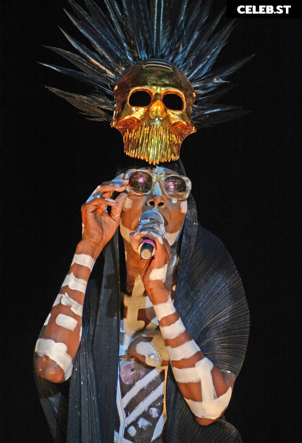 Grace Jones Image 2747017