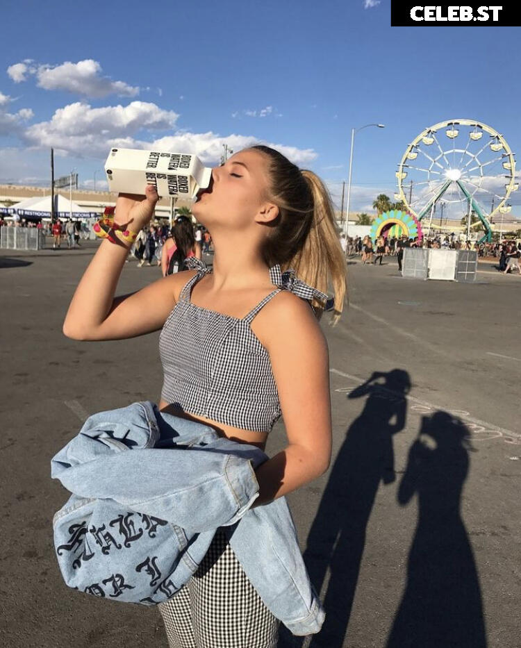 Emma Schweiger Image 2744523