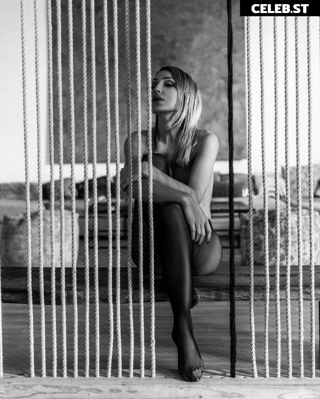 Anna Tatangelo Image 2742612