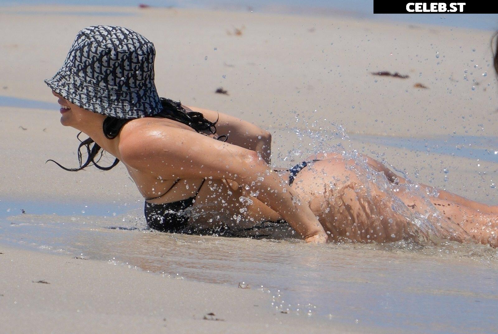 Emeraude Toubia Image 2743569