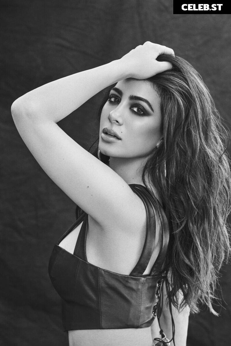 Emeraude Toubia Image 2743497