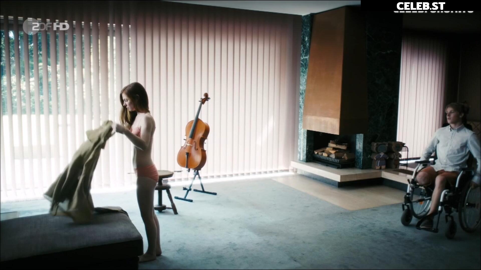 Josefine Preuß Image 2743432