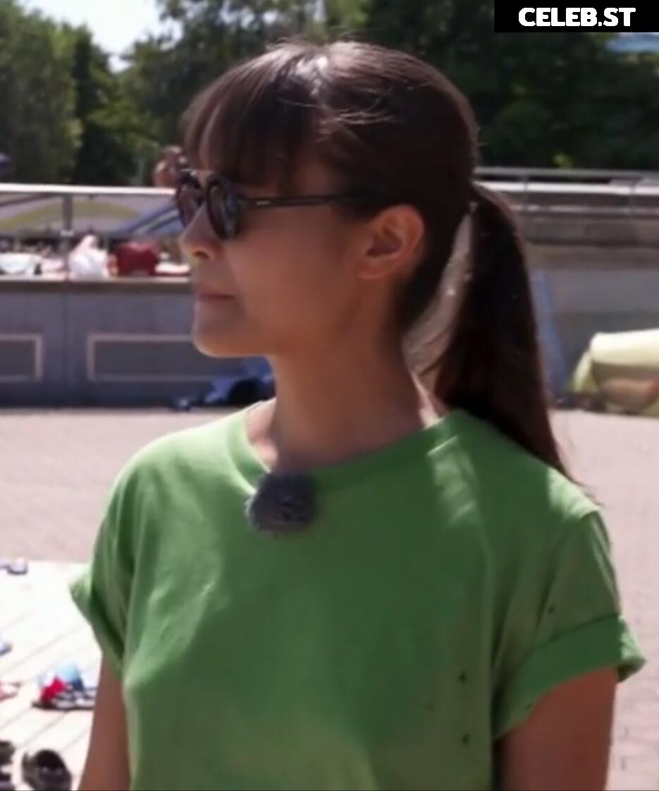 Claire Oelkers Image 2743775