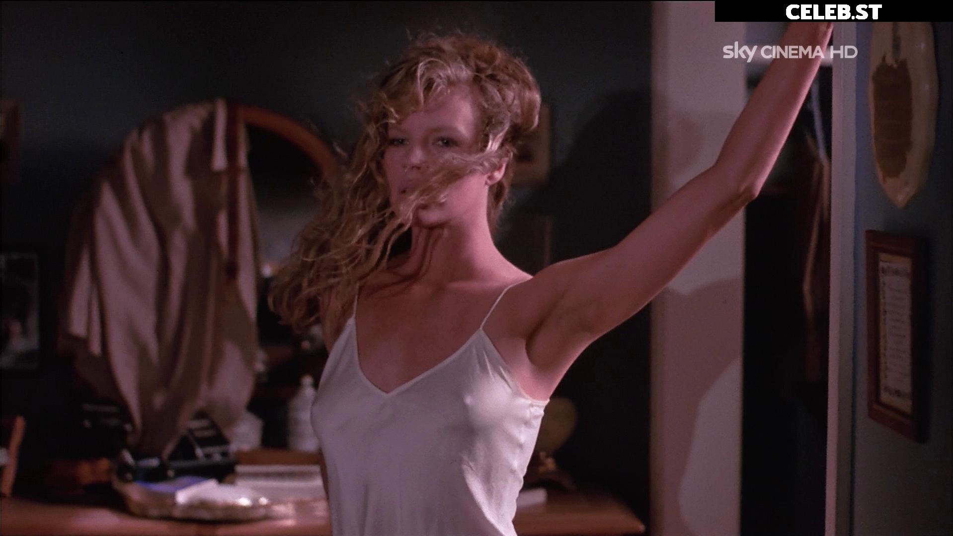 Kim Basinger Image 2743616