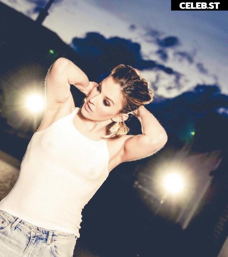 Jeannine Michaelsen Image 2743058