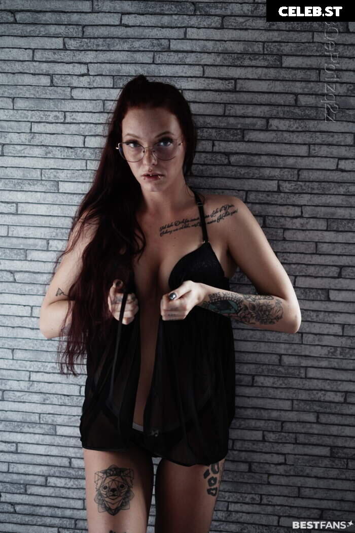 Evee_Avery Image 2748665