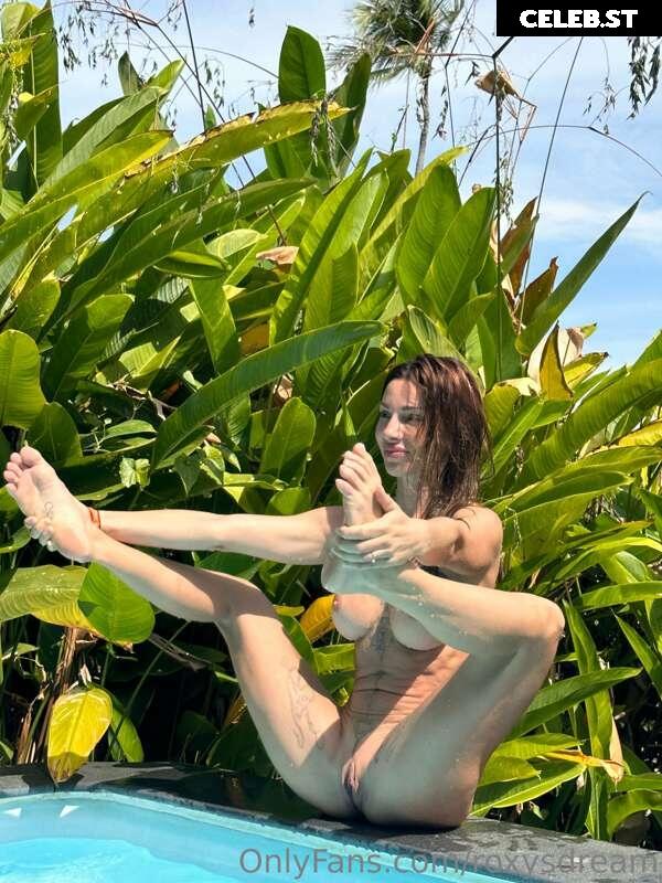 Roxy Fox Image 2731546