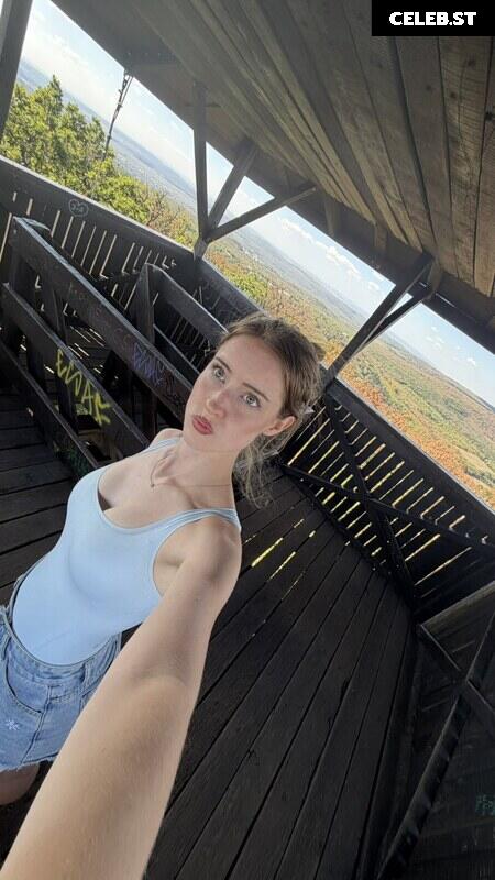 Mira.004 Image 27312522