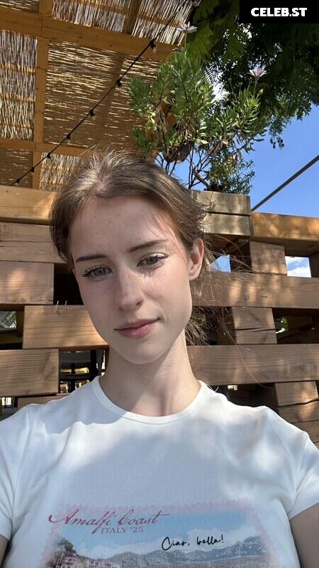 Mira.004 Image 27312517
