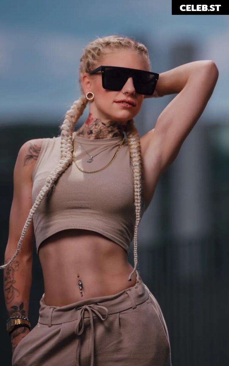 Jaybea Image 2732663