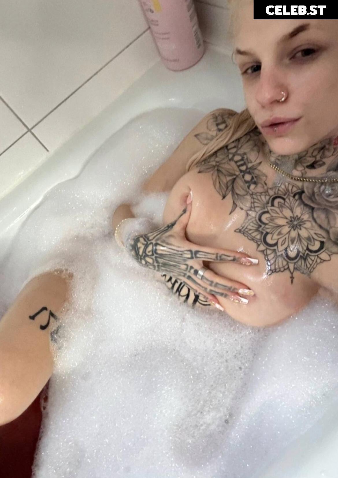 Jaybea Image 2733187