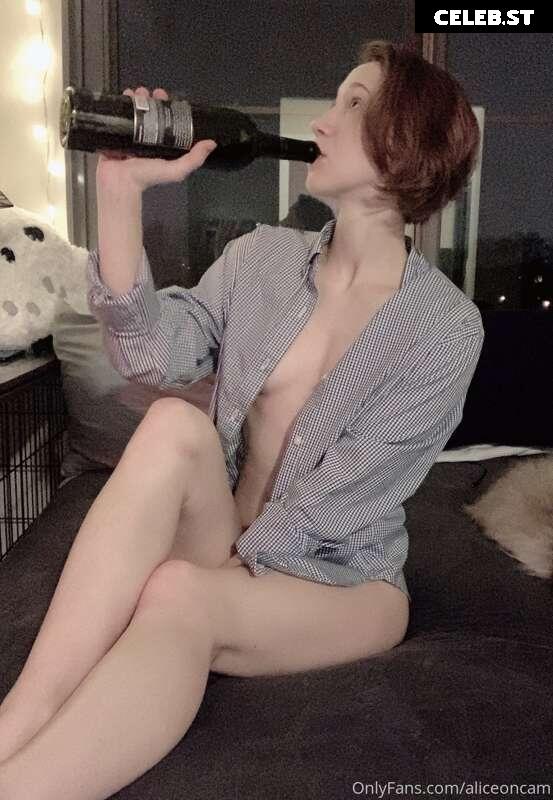 Alice White Image 2733002