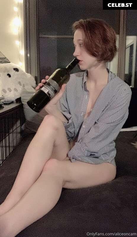 Alice White Image 2733000