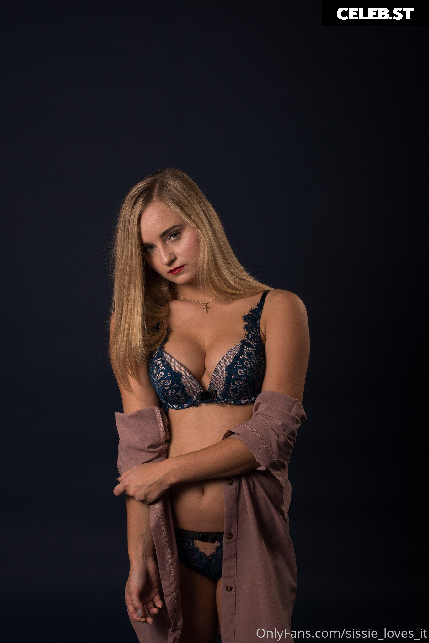 Sissie_Loves_It Image 2730968