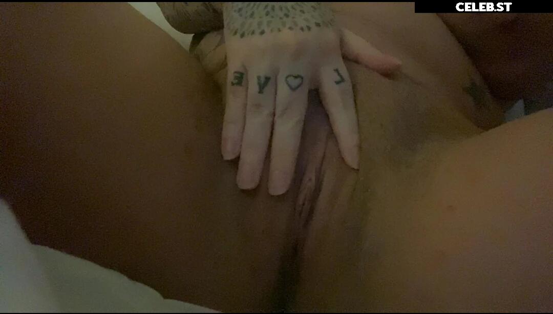 Bustybunni Image 2739141