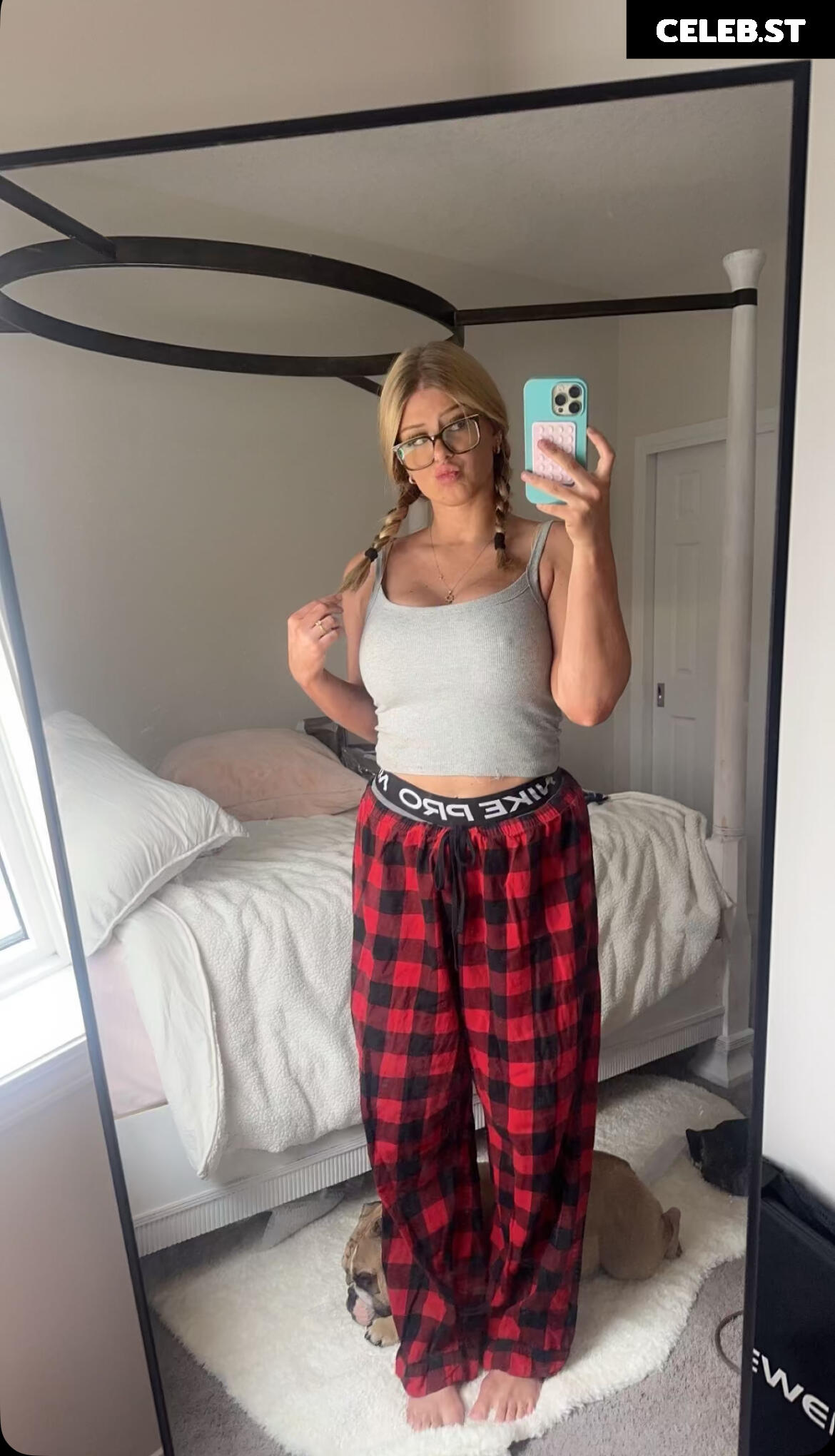 Mikki Marie Image 2738324