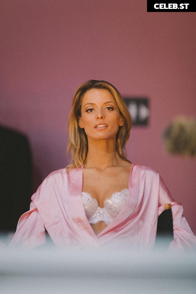 Flavia Lucini Image 2726751