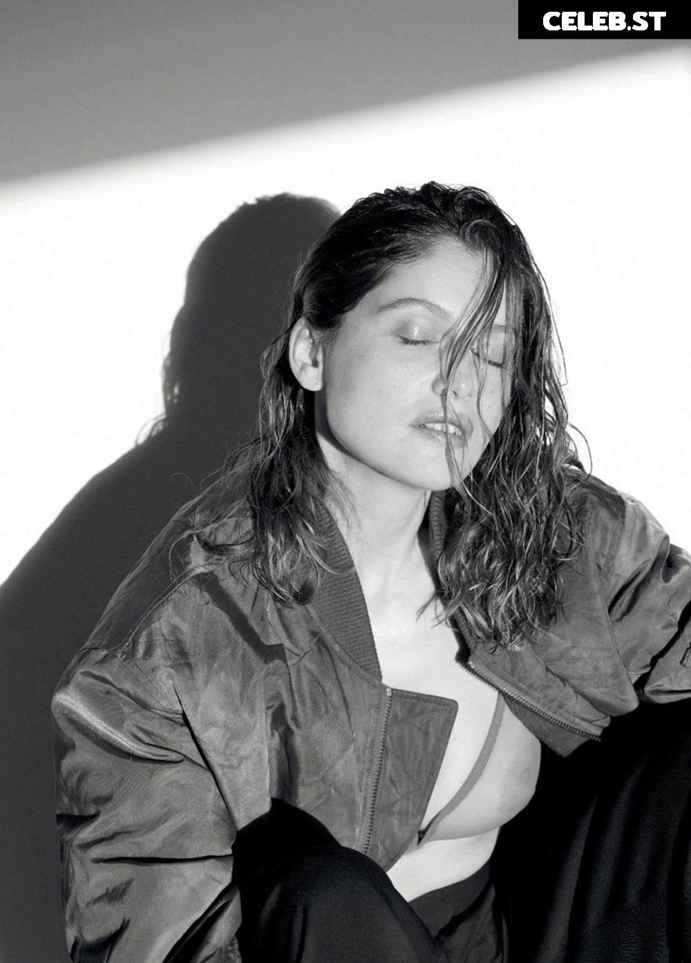 Laetitia Casta Image 2726177