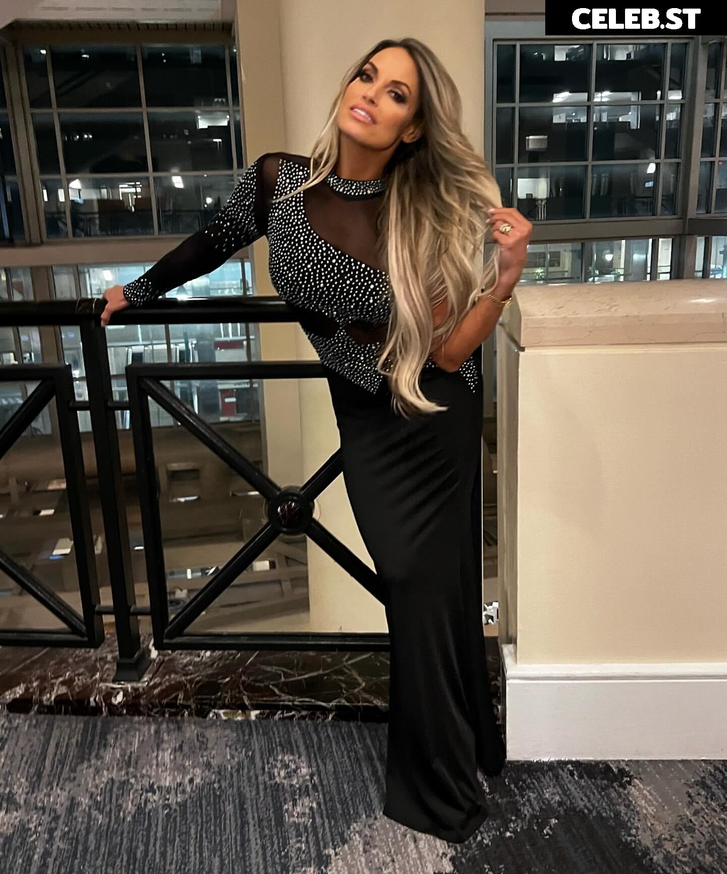 Trish Stratus Image 2726923