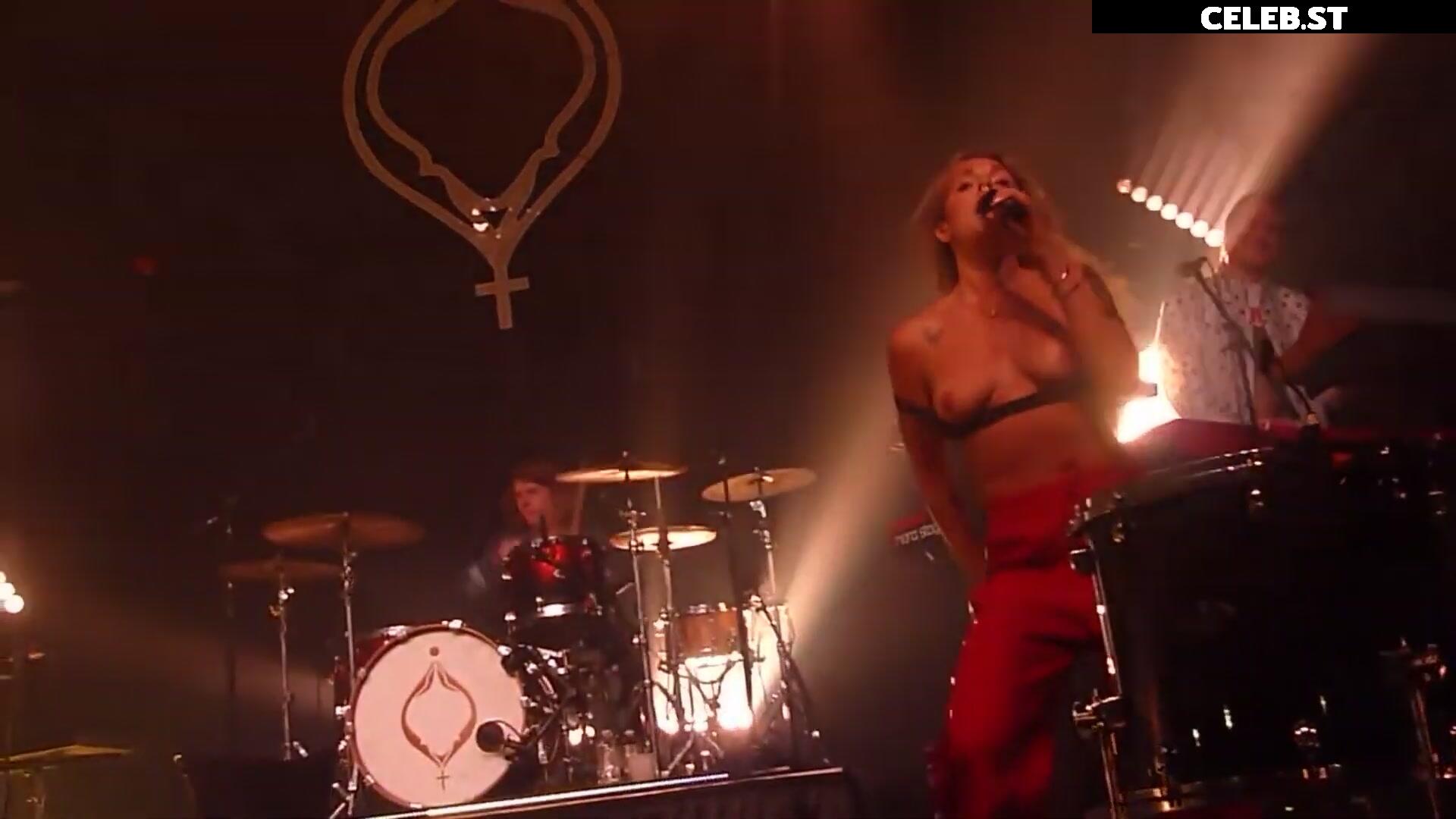 Tove Lo Image 2727000
