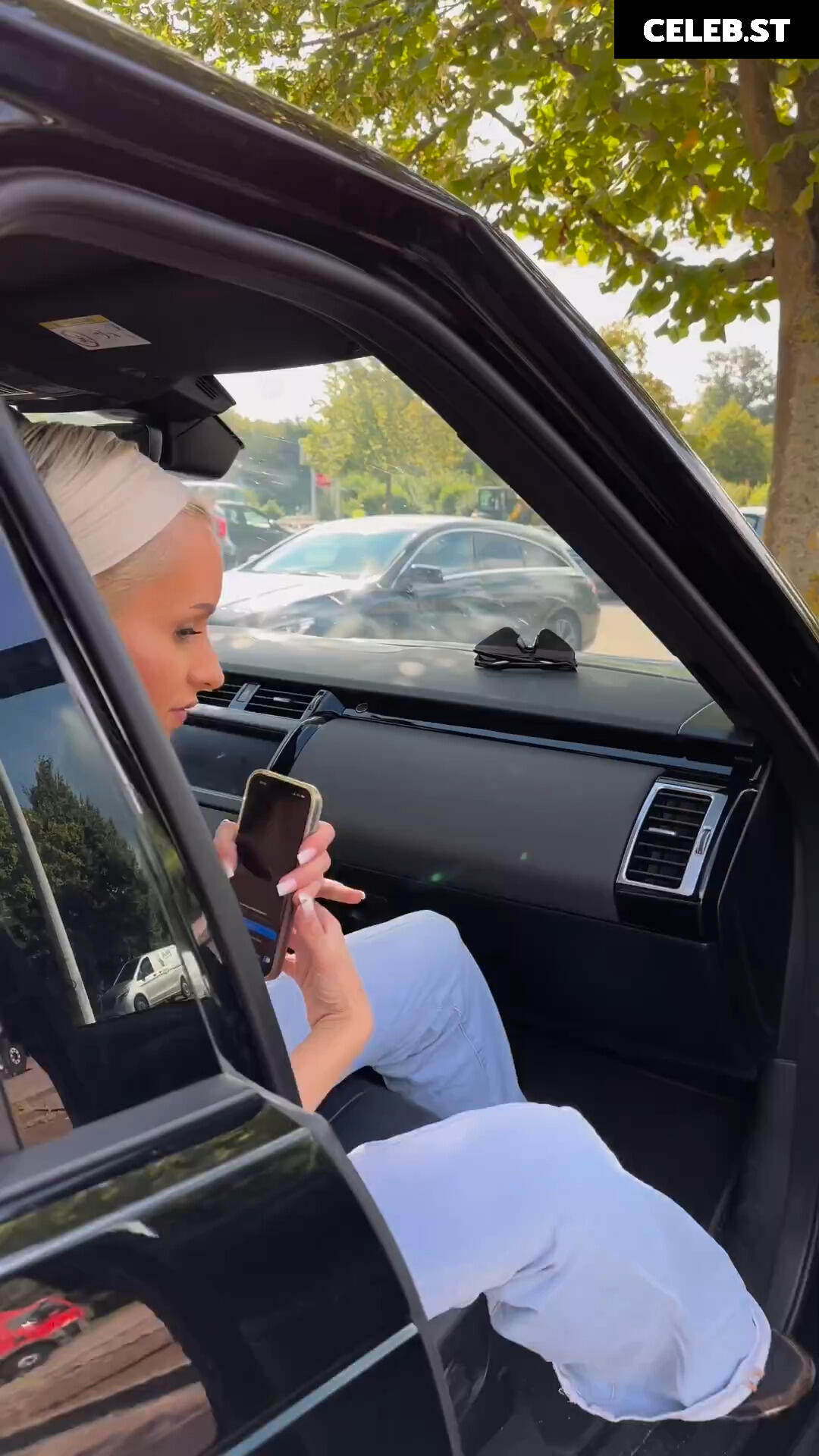 Anike Ekina Image 2724795