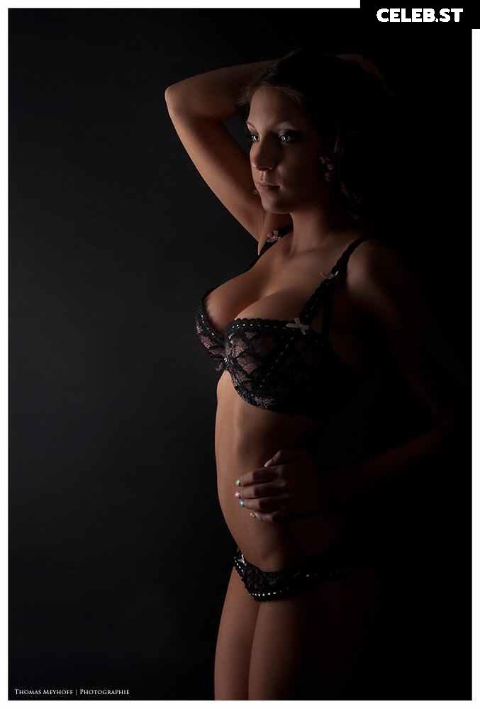 Tara Tabitha Image 2720748