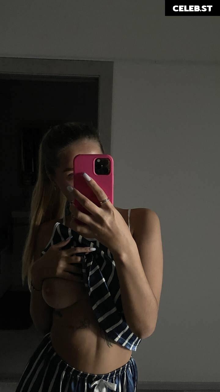 playwithmil Image 272013