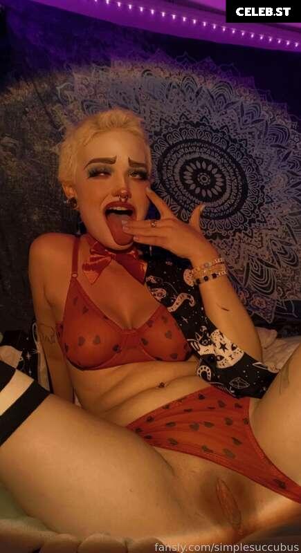 Simple Succubus Image 2729707