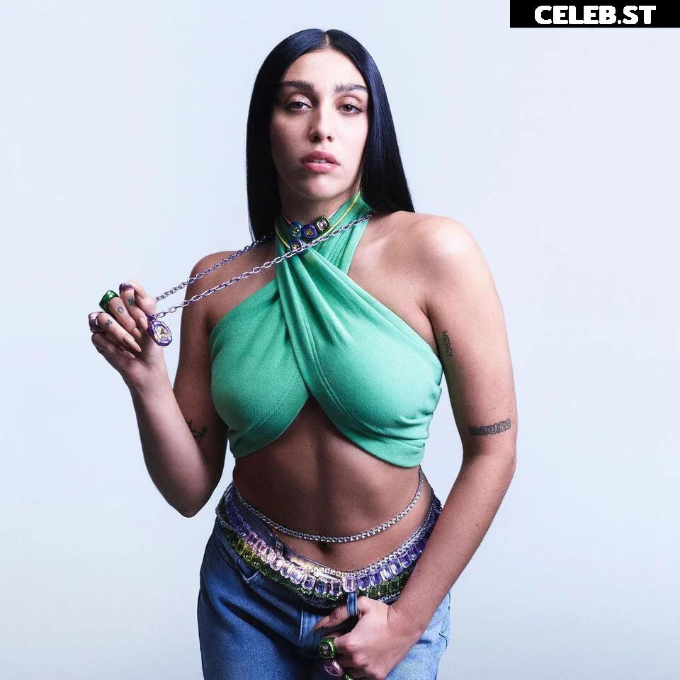Lourdes Maria Ciccone Leon Image 2729149