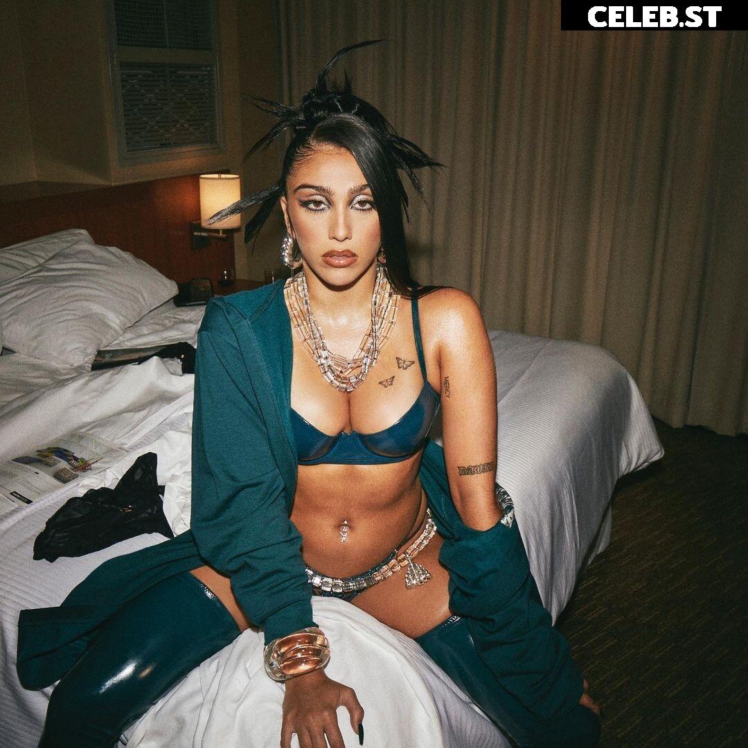 Lourdes Maria Ciccone Leon Image 2729063