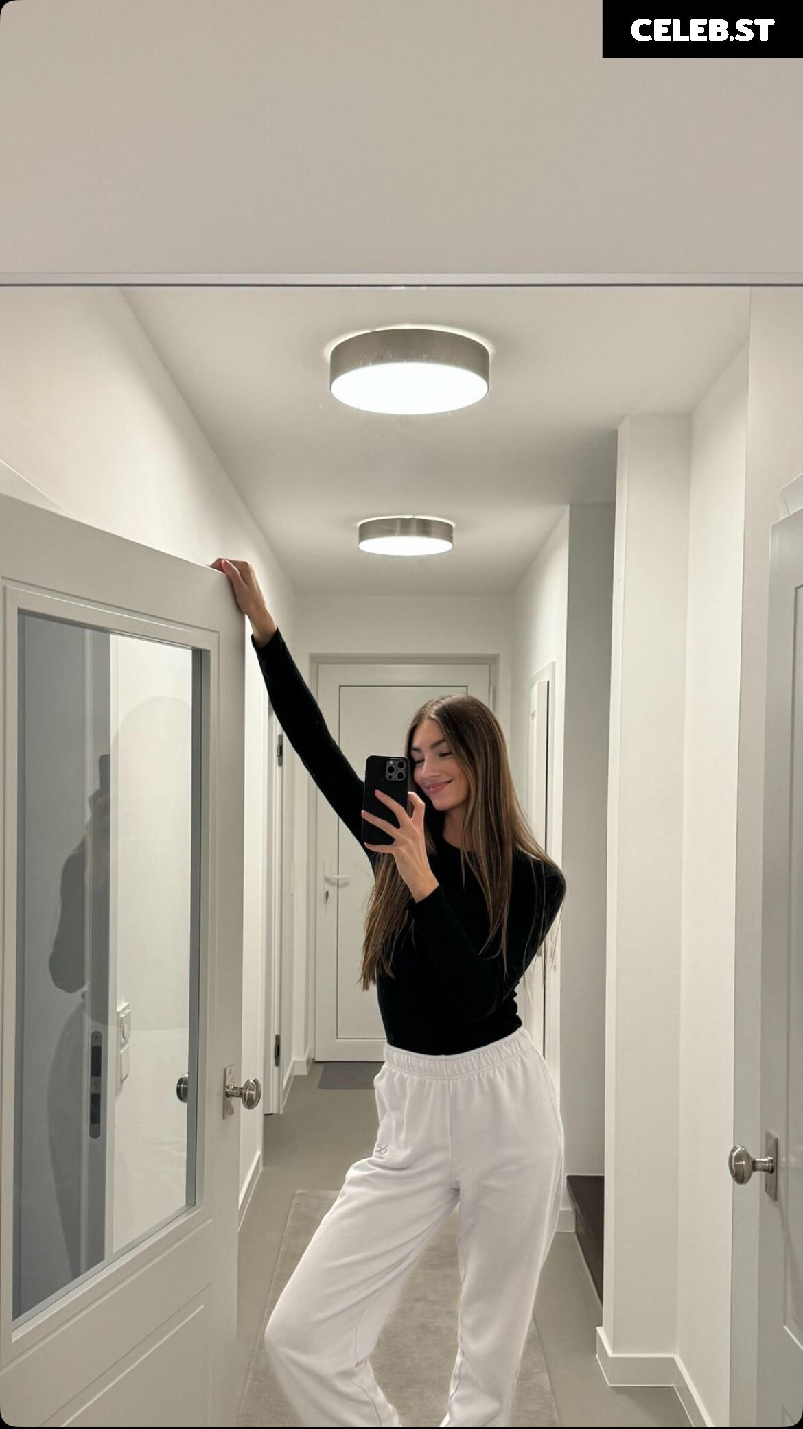 Lorena Rae Image 2729271