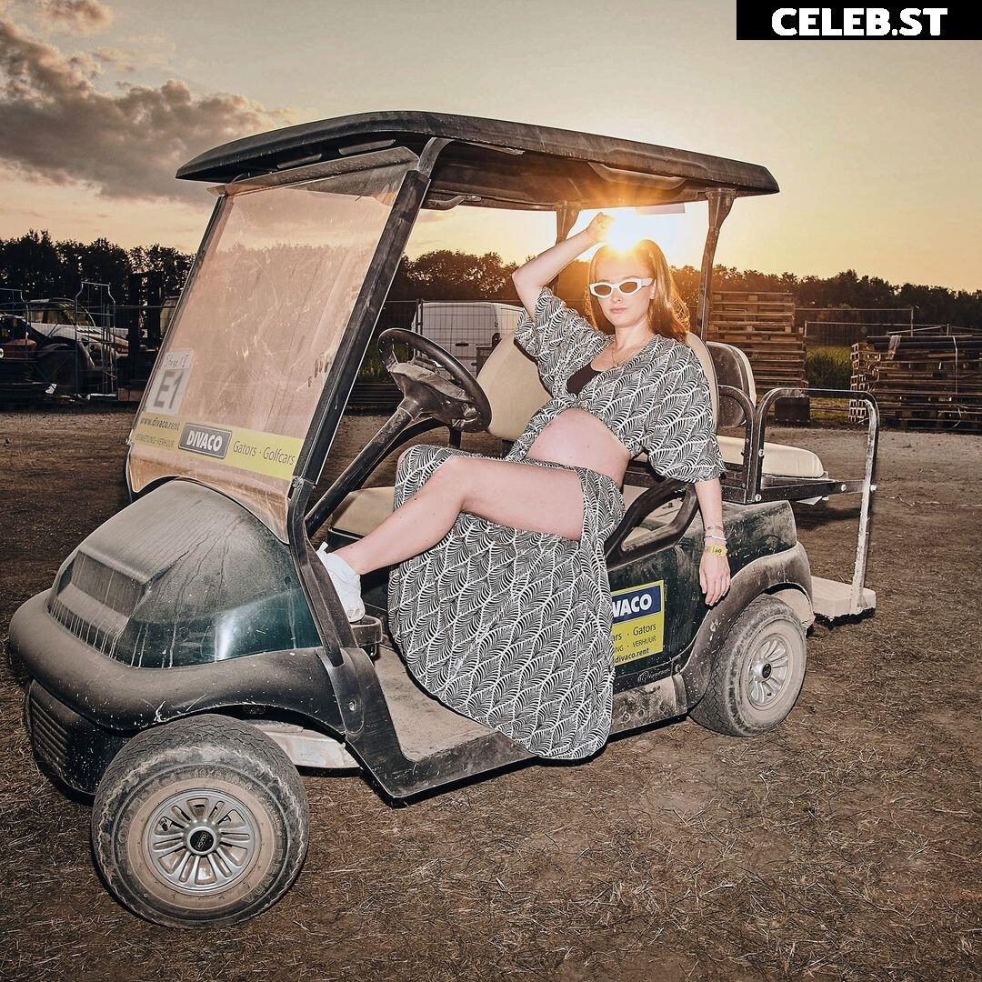 Larissa Rieß Image 2728630