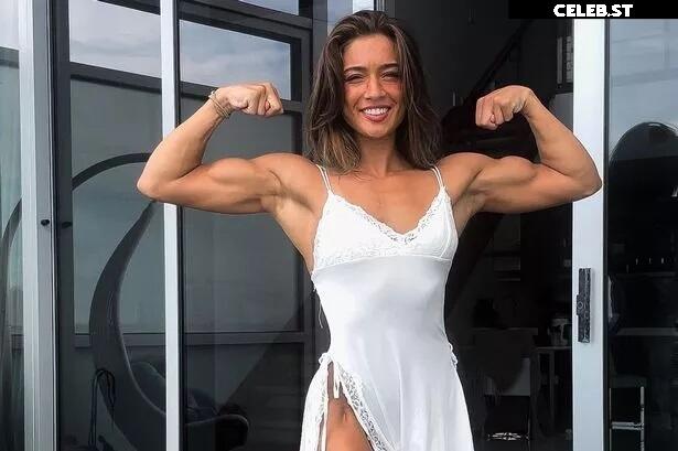 Nicole Autumn Image 2715598