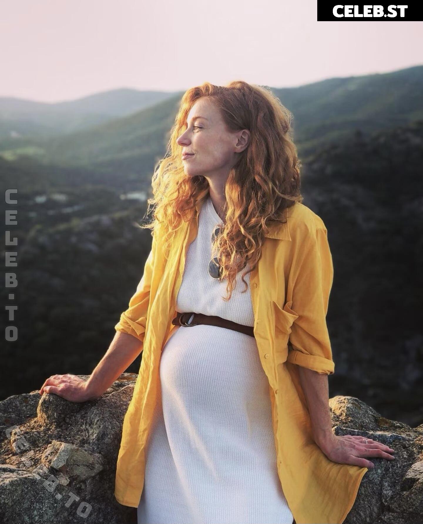Pregnant Image 27155671
