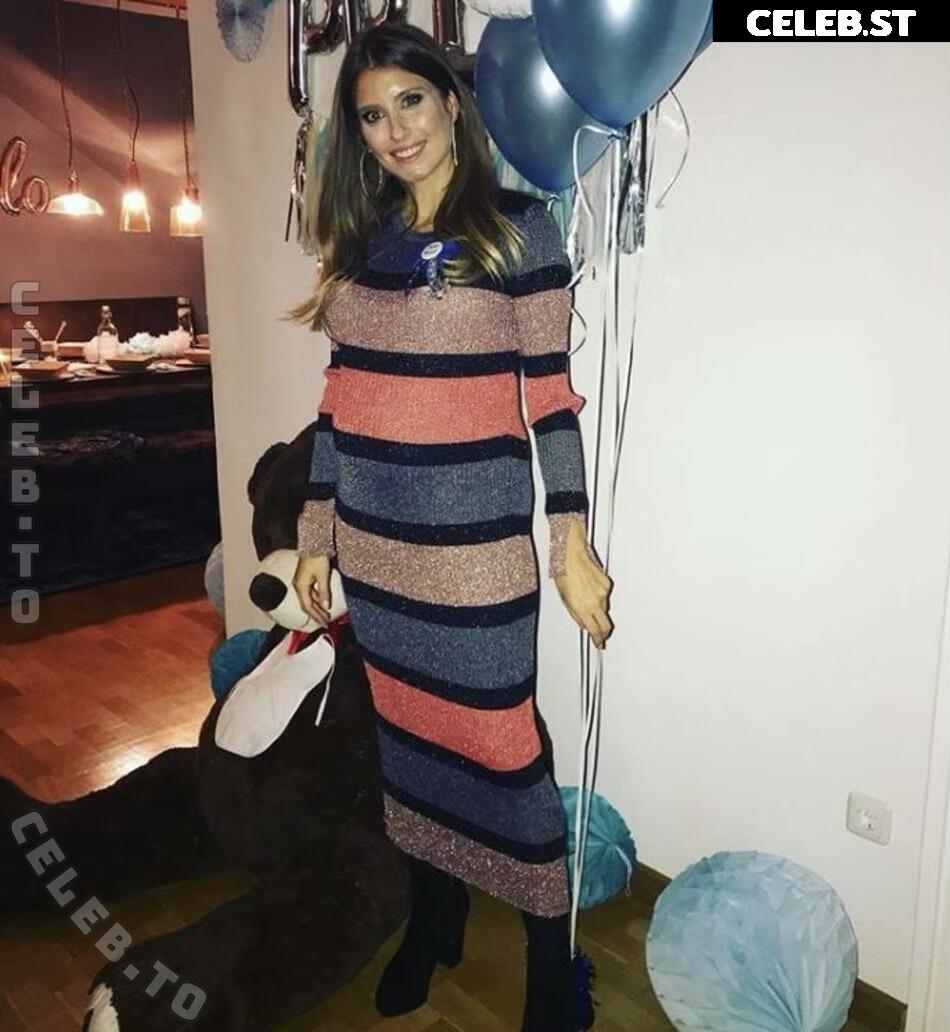 Pregnant Image 27155169