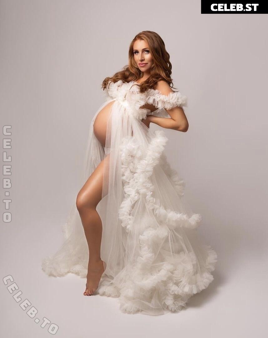 Pregnant Image 27155341